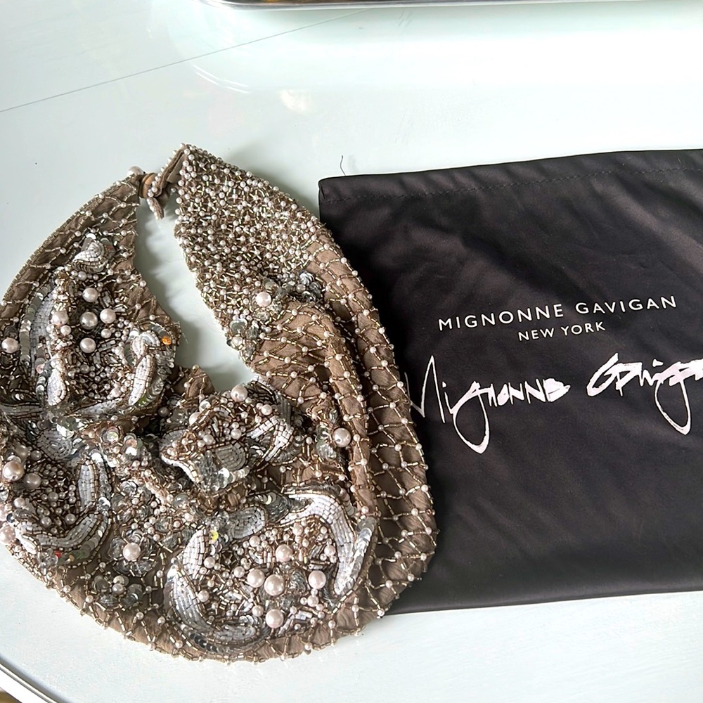 MIGNONNE GAVIGAN LE CHARLOT PEARL SCARF NECKLACE